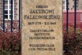 Фактическим создателем и организатором Института был ксёндз Якуб Фальковский
